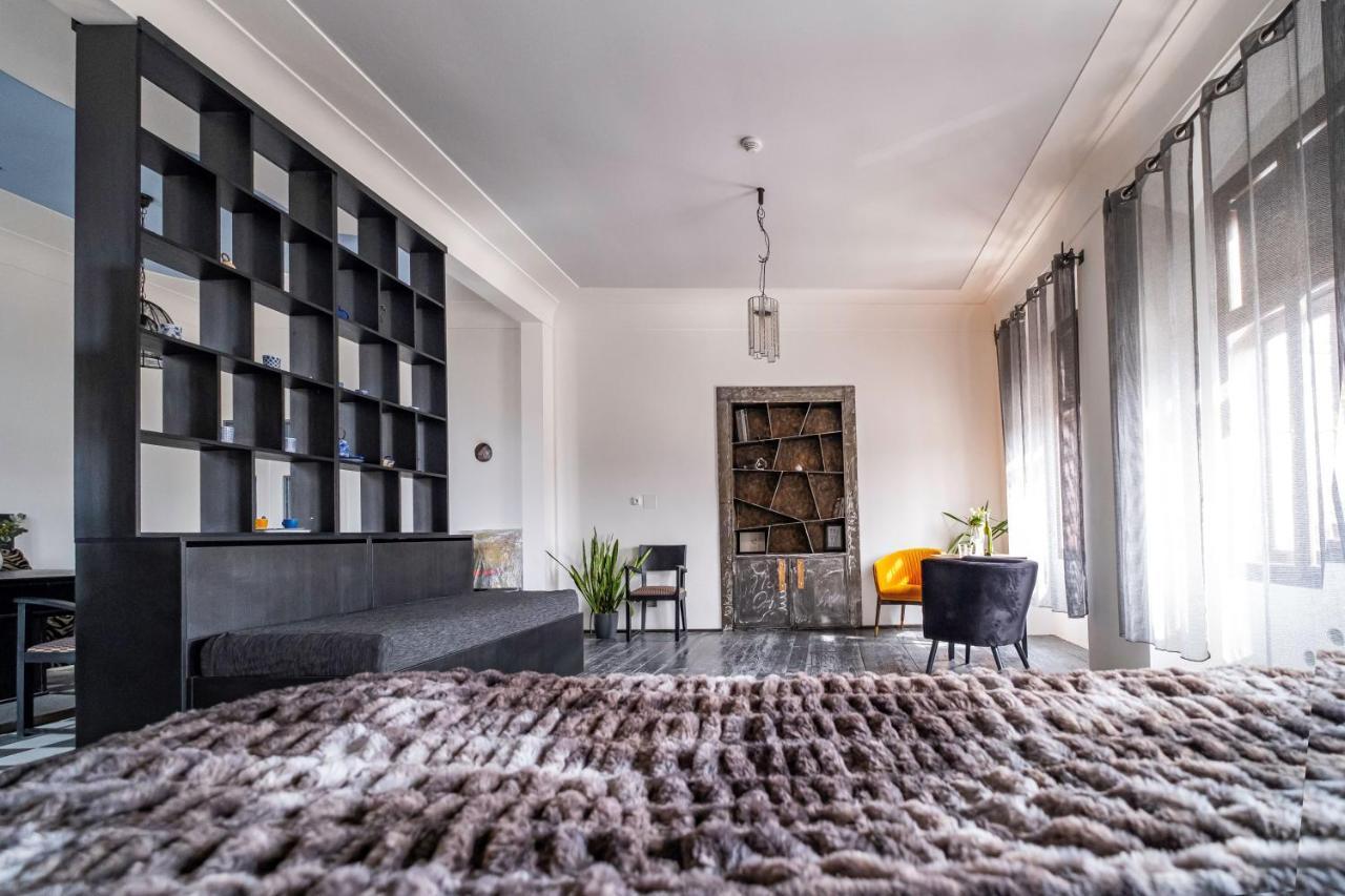 Knize Ferdinand Apartments Мікулов Екстер'єр фото