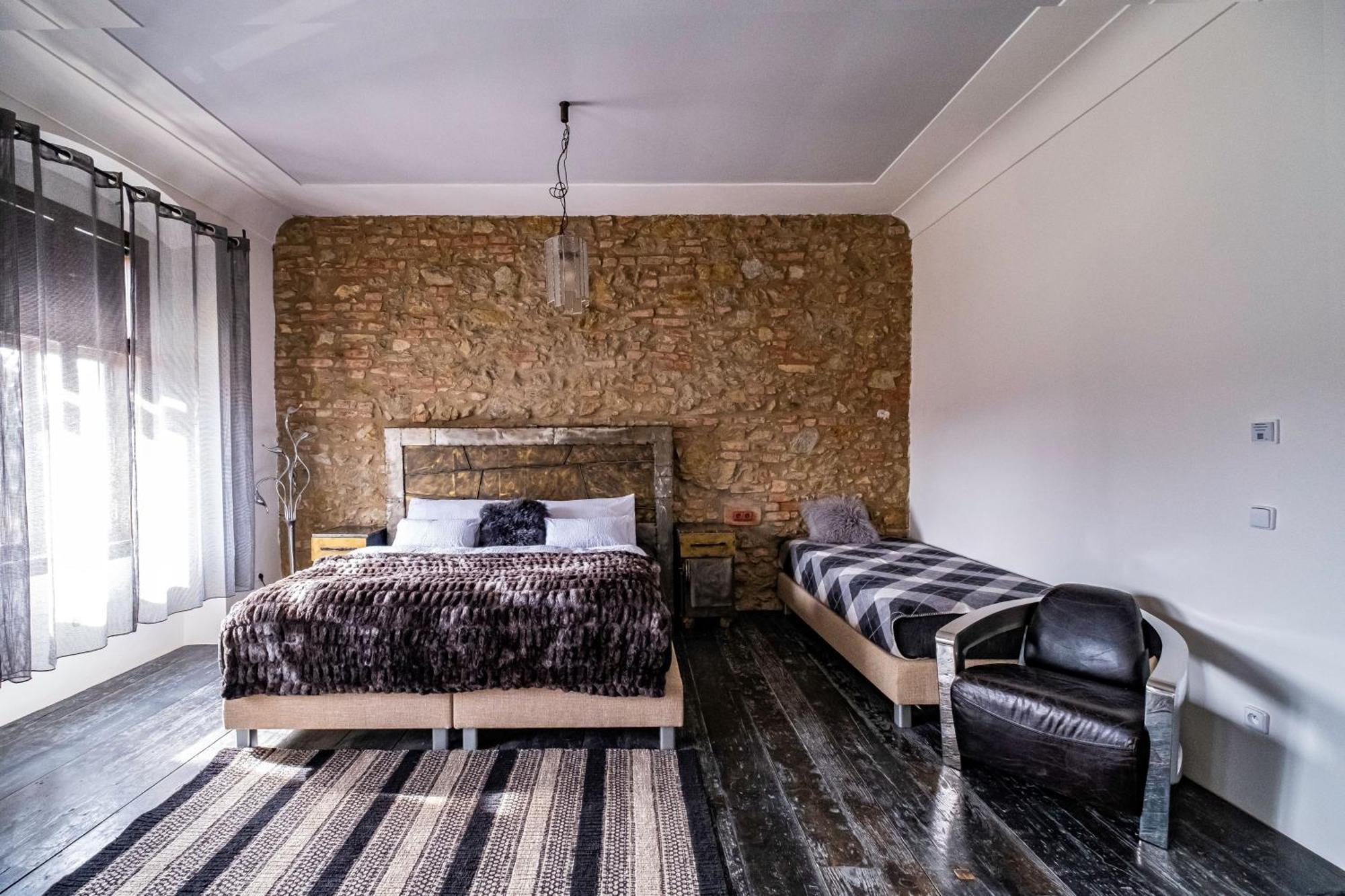 Knize Ferdinand Apartments Мікулов Екстер'єр фото