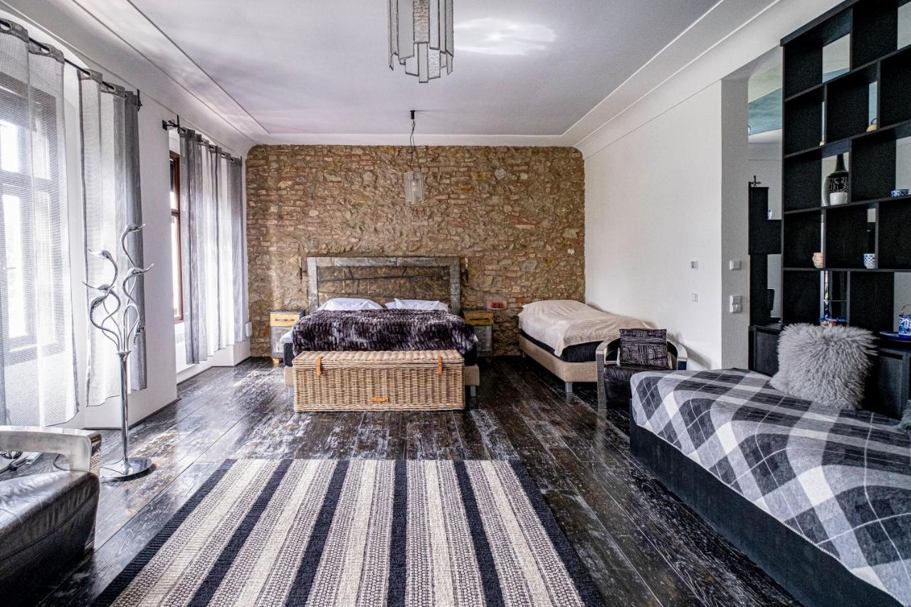 Knize Ferdinand Apartments Мікулов Екстер'єр фото